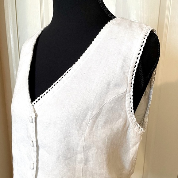 Laura Ashley White Linen Vest Waistcoat Top Blouse Size S Coastal Boho Cottage - Picture 3 of 12